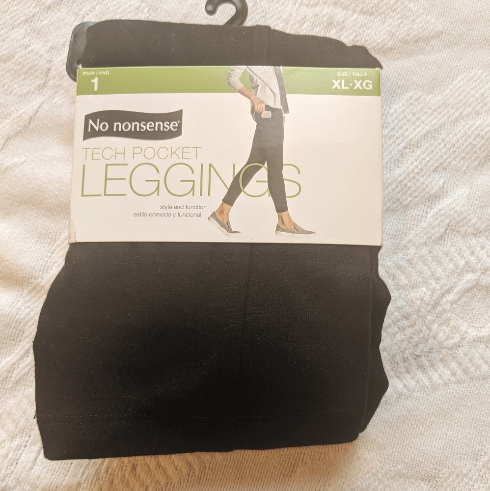 NWT Black Leggings XL with pocket